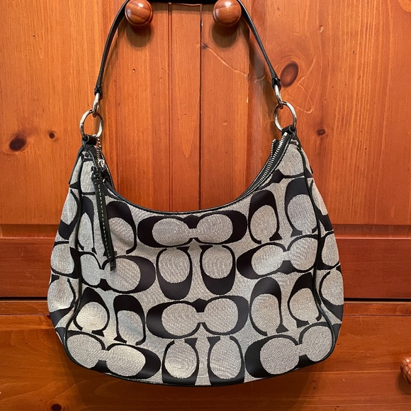 Vintage Coach shoulder bag - Picture 2 of 3